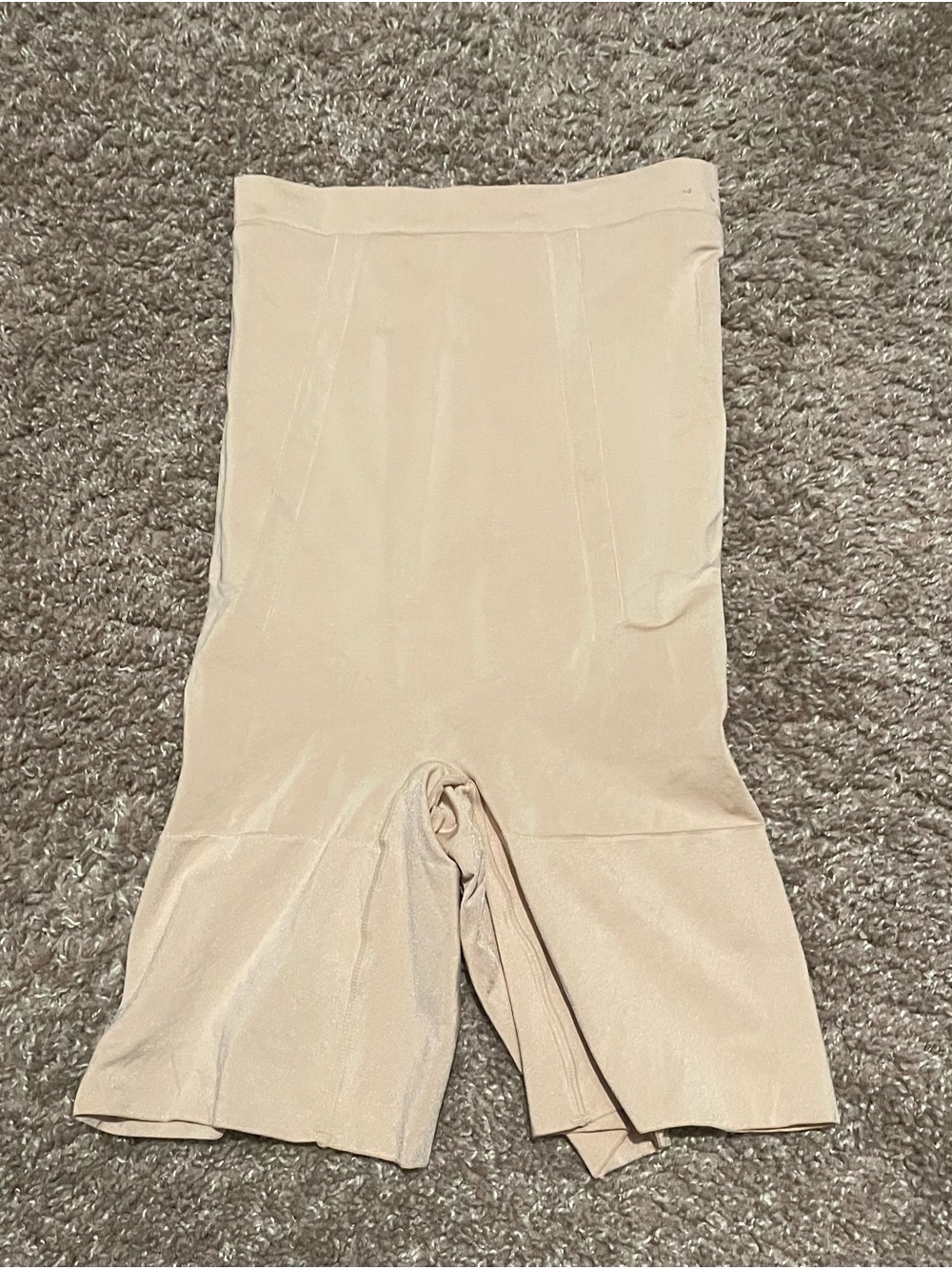 SPANX Seamless High -Waist Nude Shaping Shorts